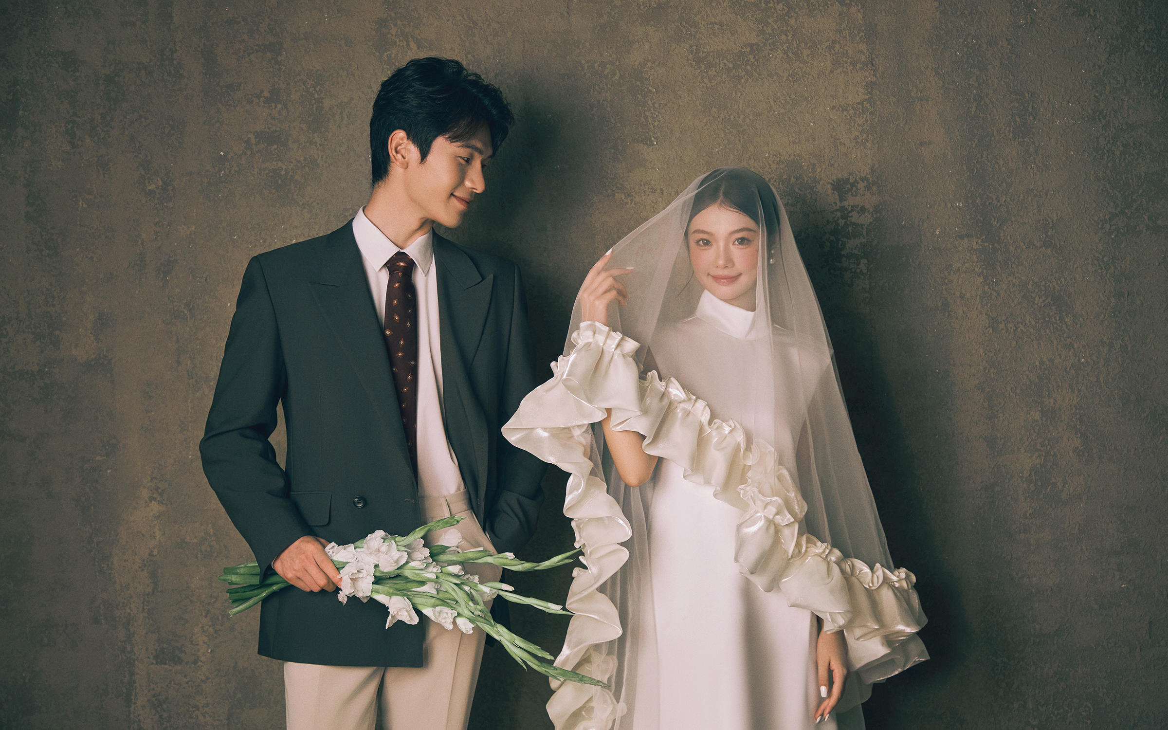 00后都爱的小众复古韩式婚纱照