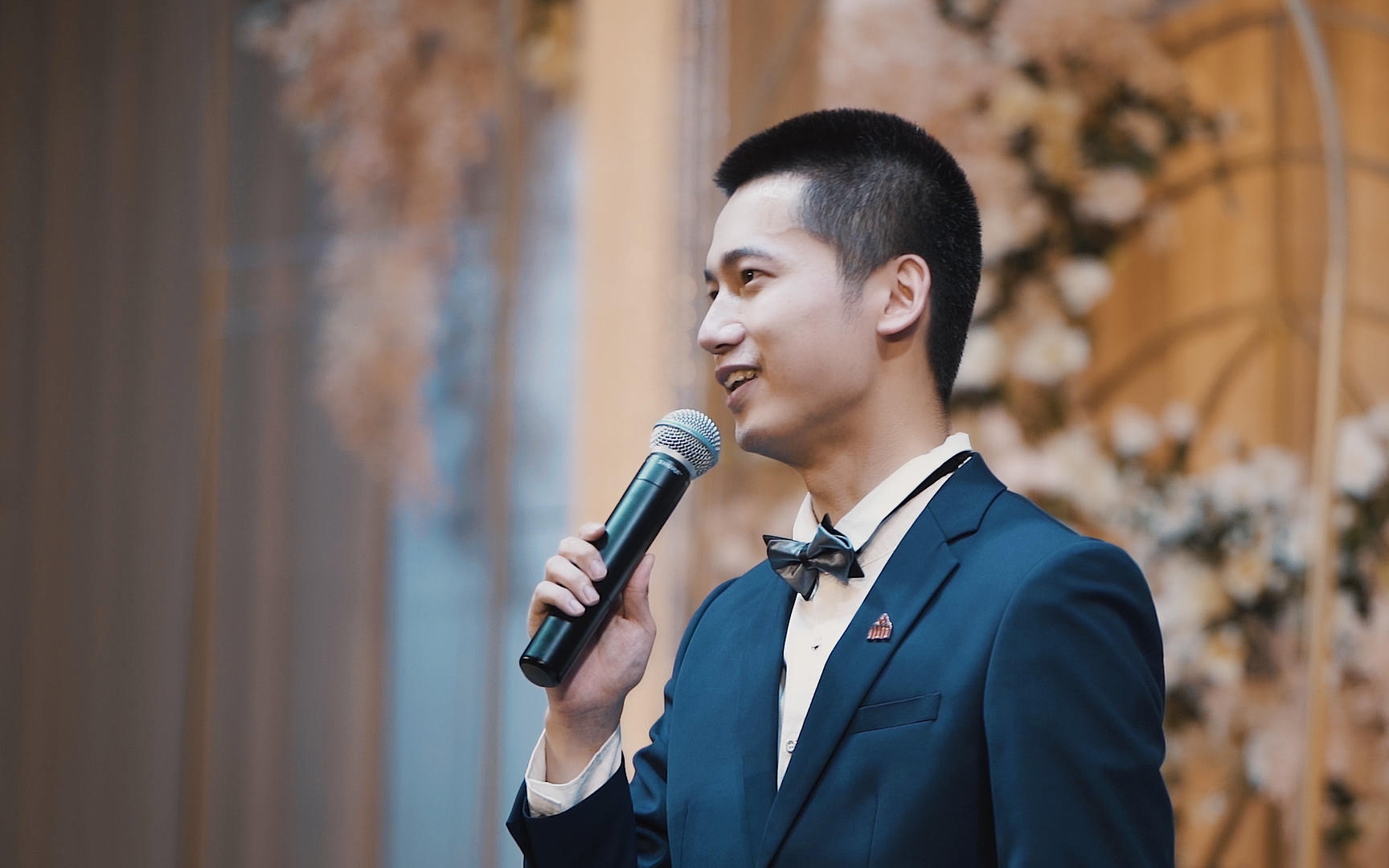 资深主持+专业流程策划+督导+高性价比