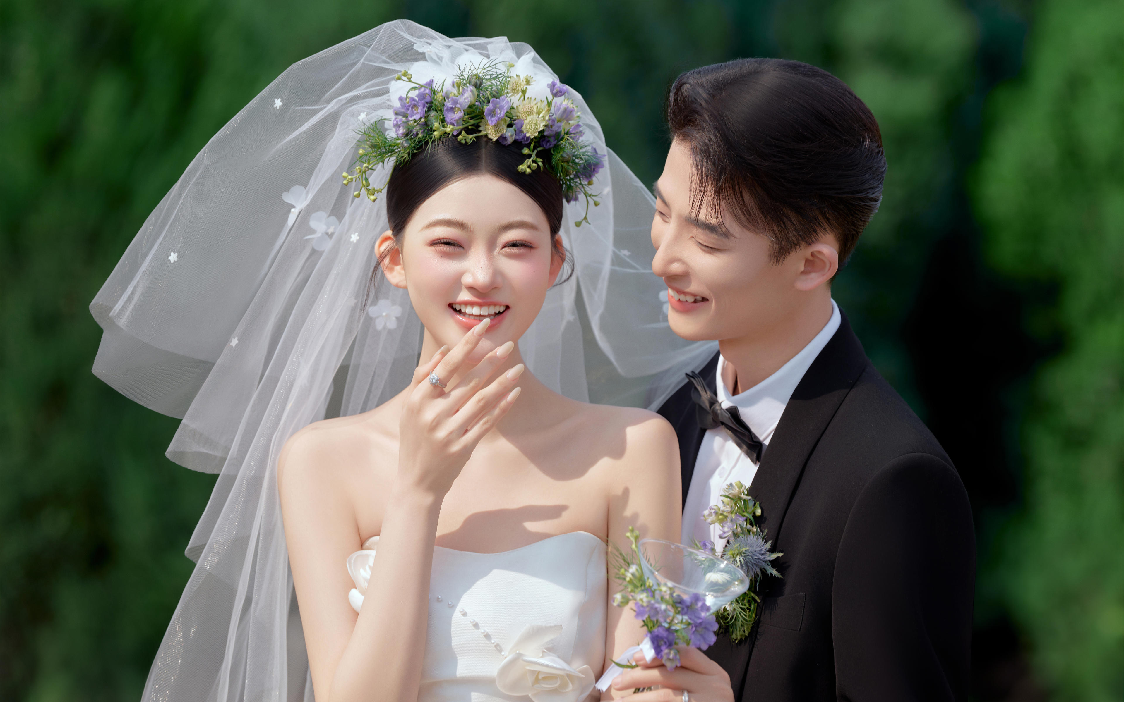 草坪森系婚纱照