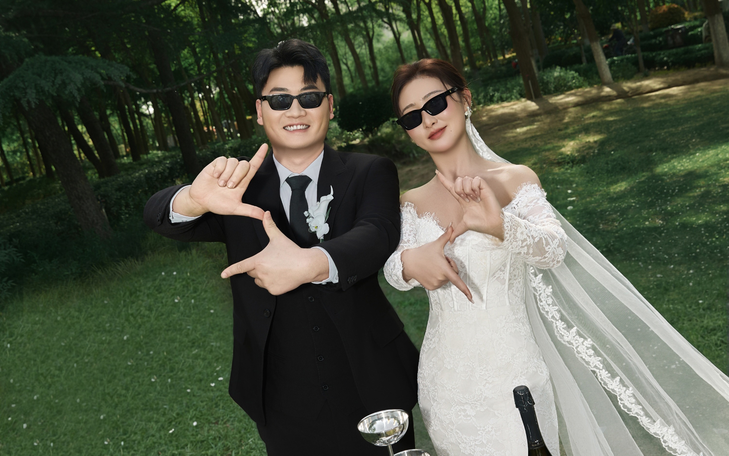 【壹家摄影】森系草坪婚纱照｜自带松弛氛围感🌿