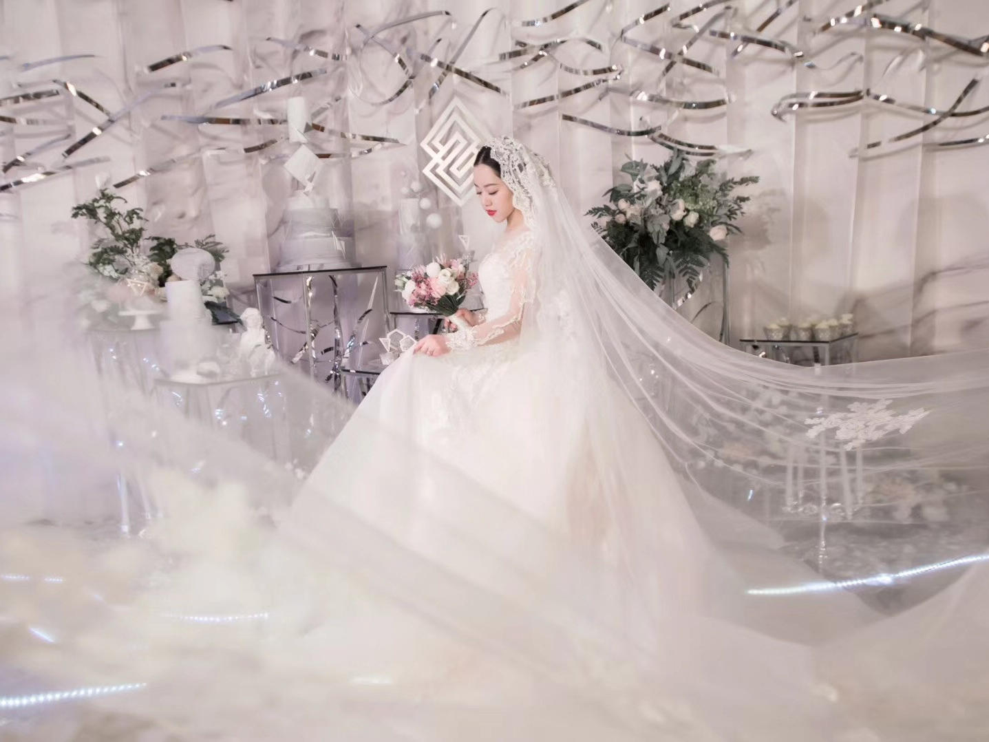 【超值租赁】3件套 全款送新娘晨袍一件