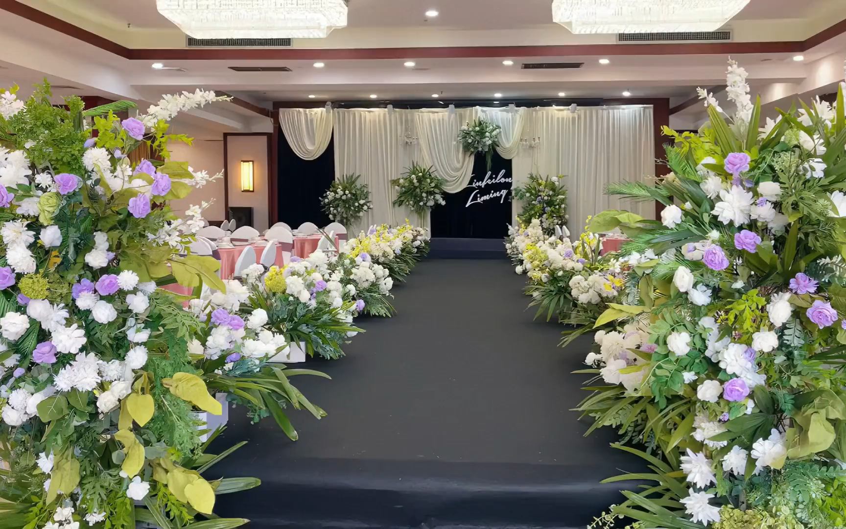 香檳色簡約布?；槎Y