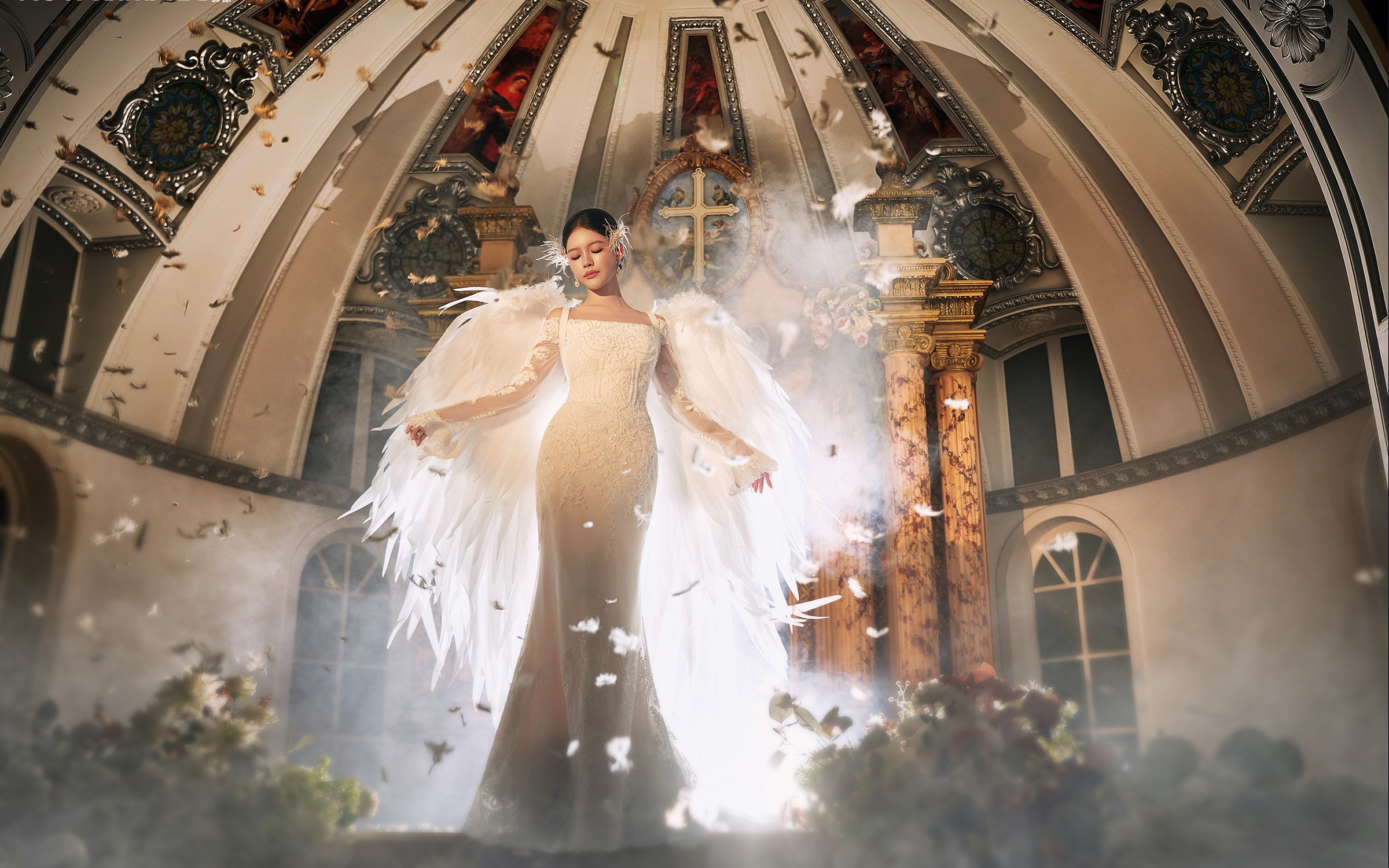 天使降临人间｜罗亚这组教堂婚纱照⛪美到失语
