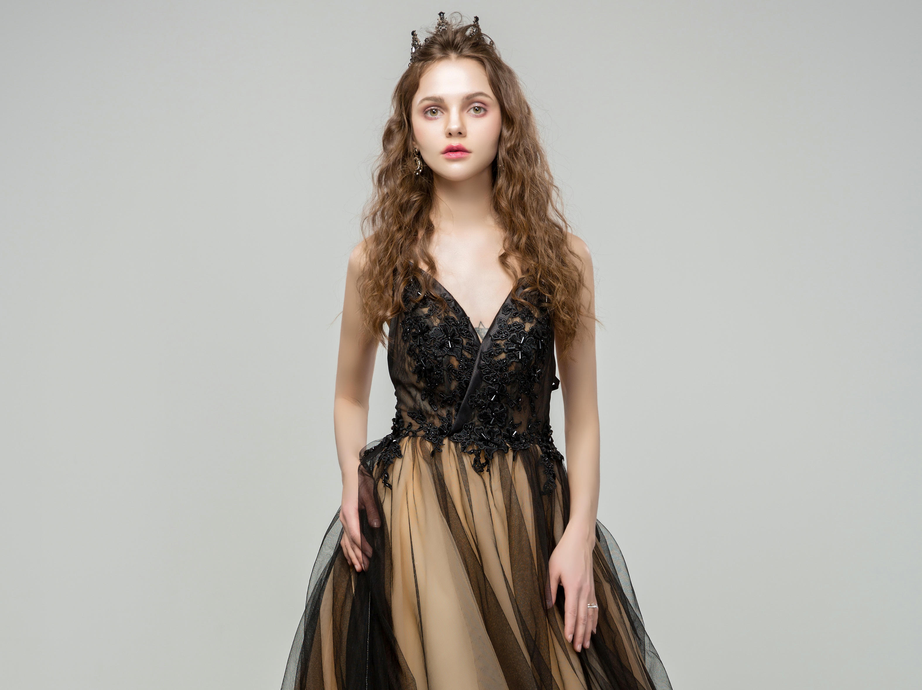 【VANSTAR】2020高品婚纱人气送伴娘服