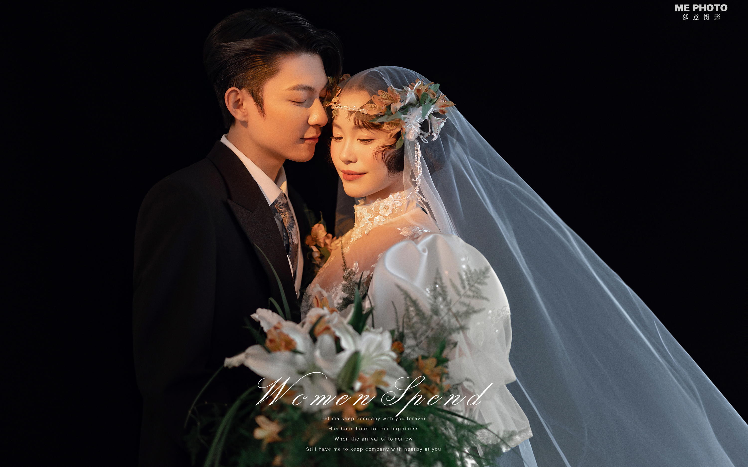 黑底復(fù)古婚紗照