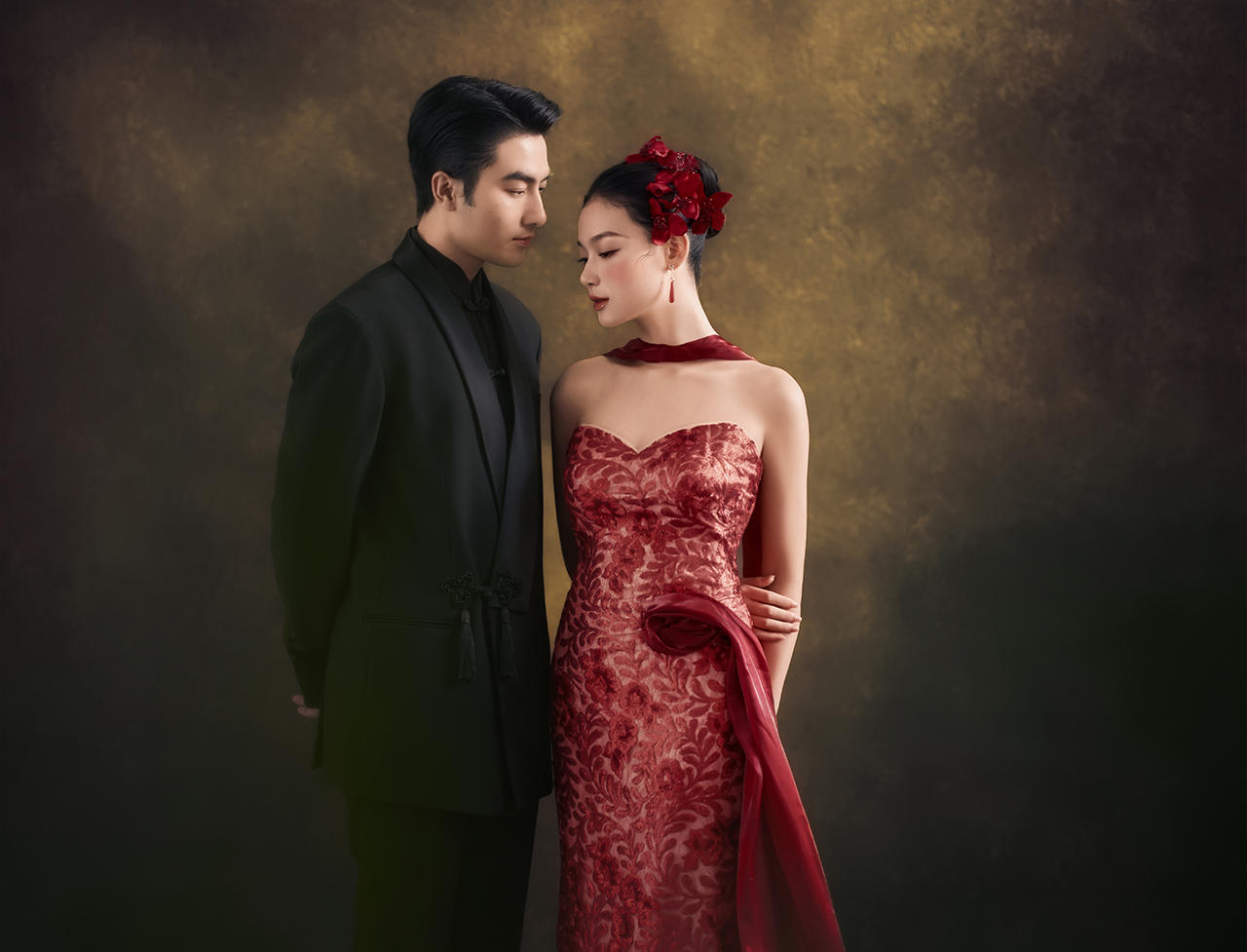 別亂拍婚紗照了！新中式才是高級感天花板