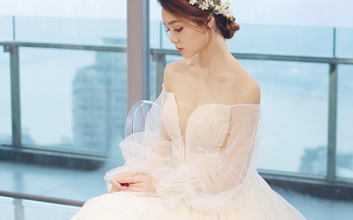 【Flipped婚纱】优雅天鹅蓬蓬袖主纱