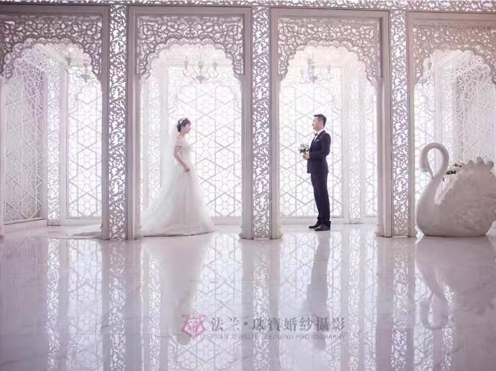 法兰珠宝婚纱_保定法兰珠宝婚纱摄影