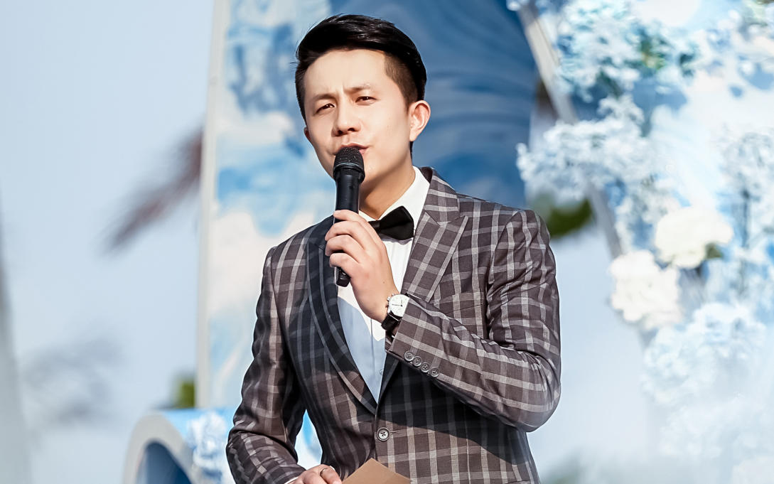 王强（网红司仪  海岛小王子 温暖不造作）