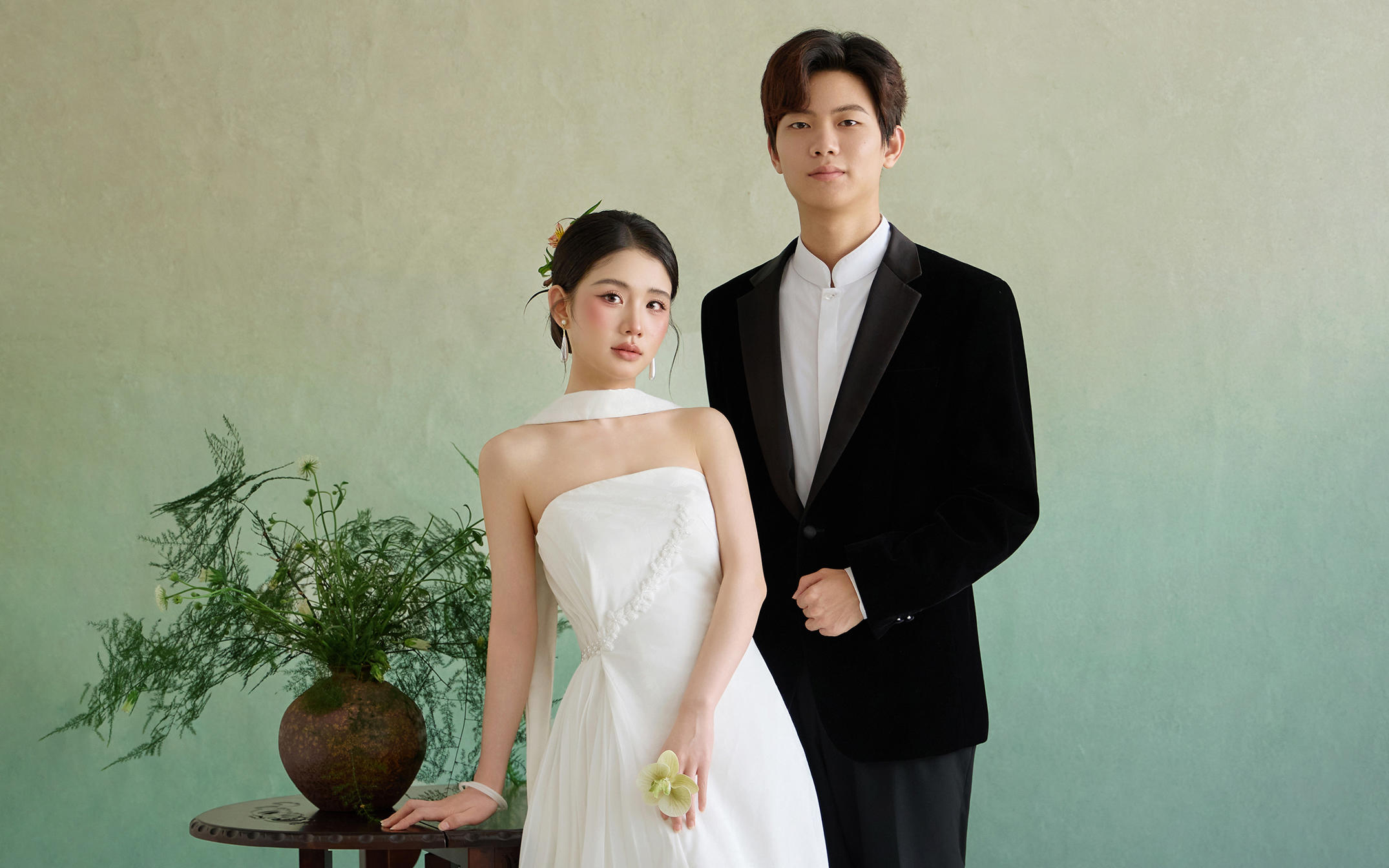 中式美學(xué)里的溫婉柔情｜駐馬店新中式婚紗照