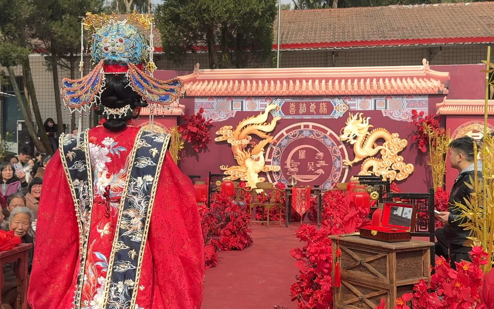 哇制式婚禮也太好看了吧