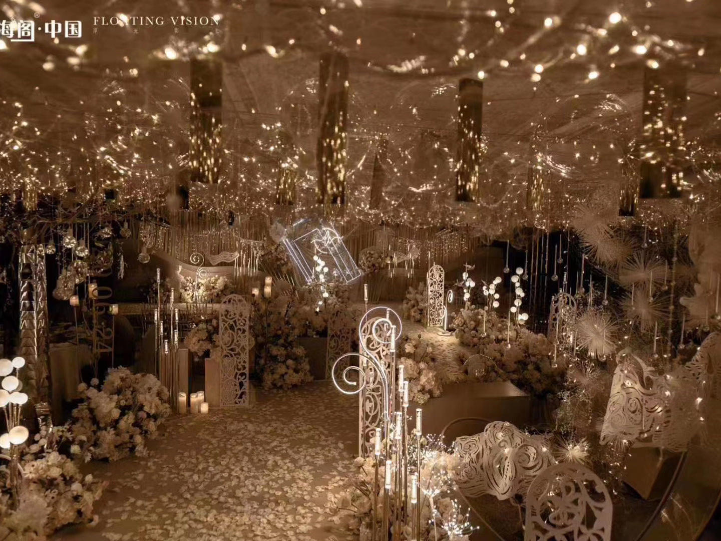 一场纯粹的香槟色婚礼，不堆砌不冗杂的设计