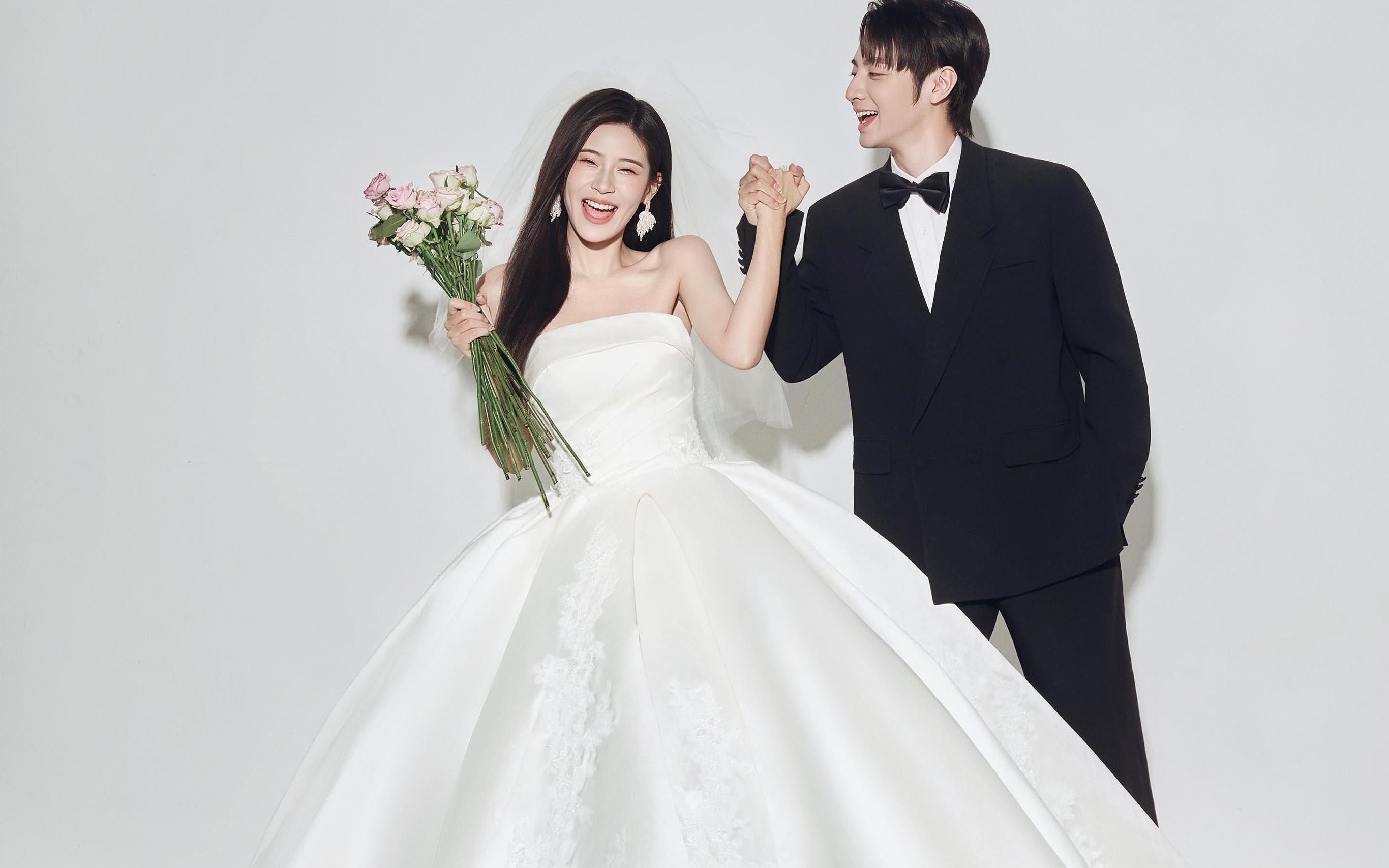 太满意我的主纱婚纱照啦！睡觉都能笑醒😂