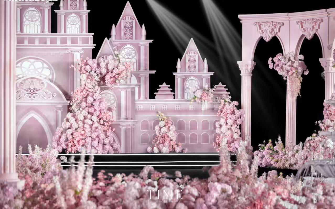 甜度超标的粉色城堡婚礼
