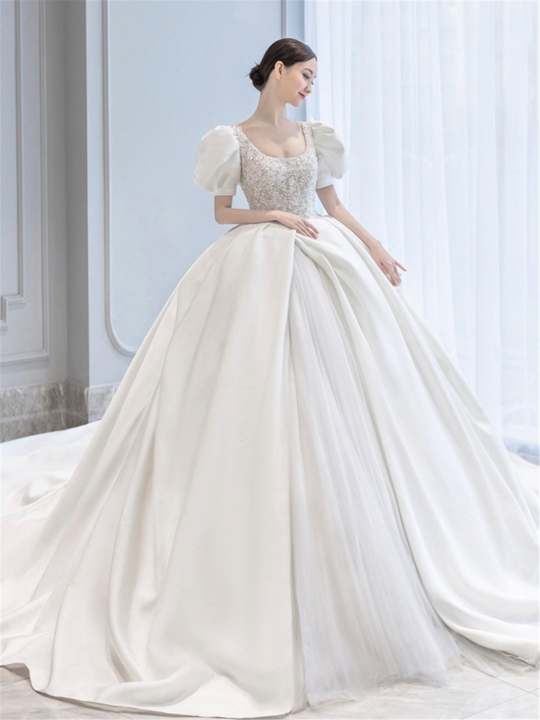 微胖新娘必选  显瘦浪漫主纱+定制秀禾+敬酒服