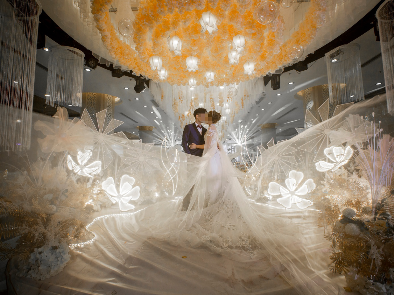 限时钜惠【爆款】香槟色西式大气