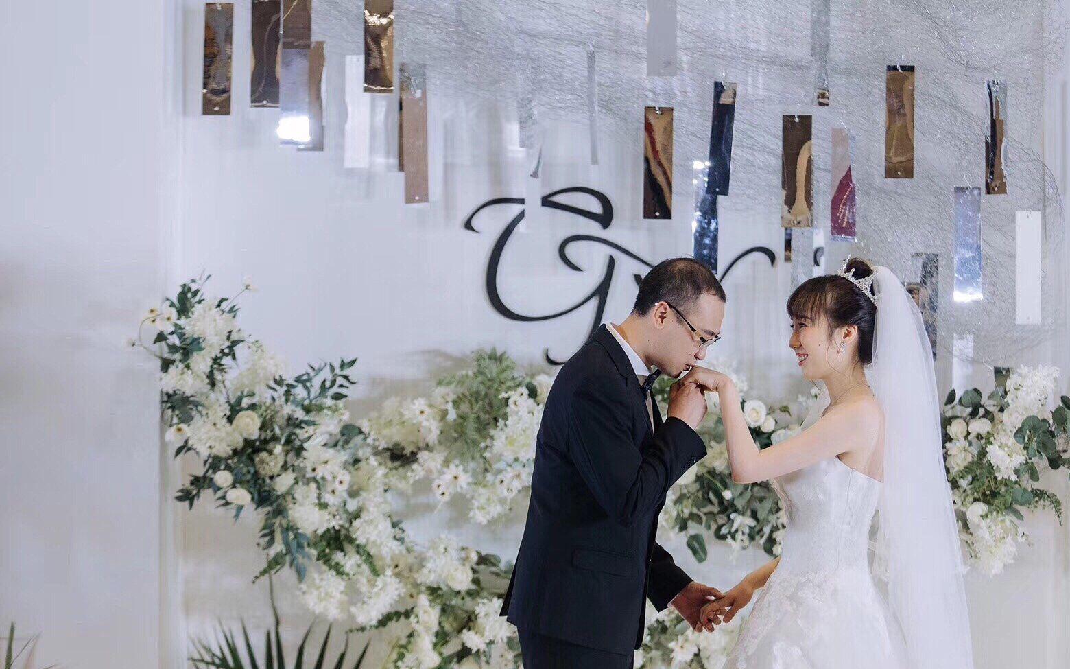 新娘跟妆案例每一次婚礼跟妆都能感受到浓浓的爱意