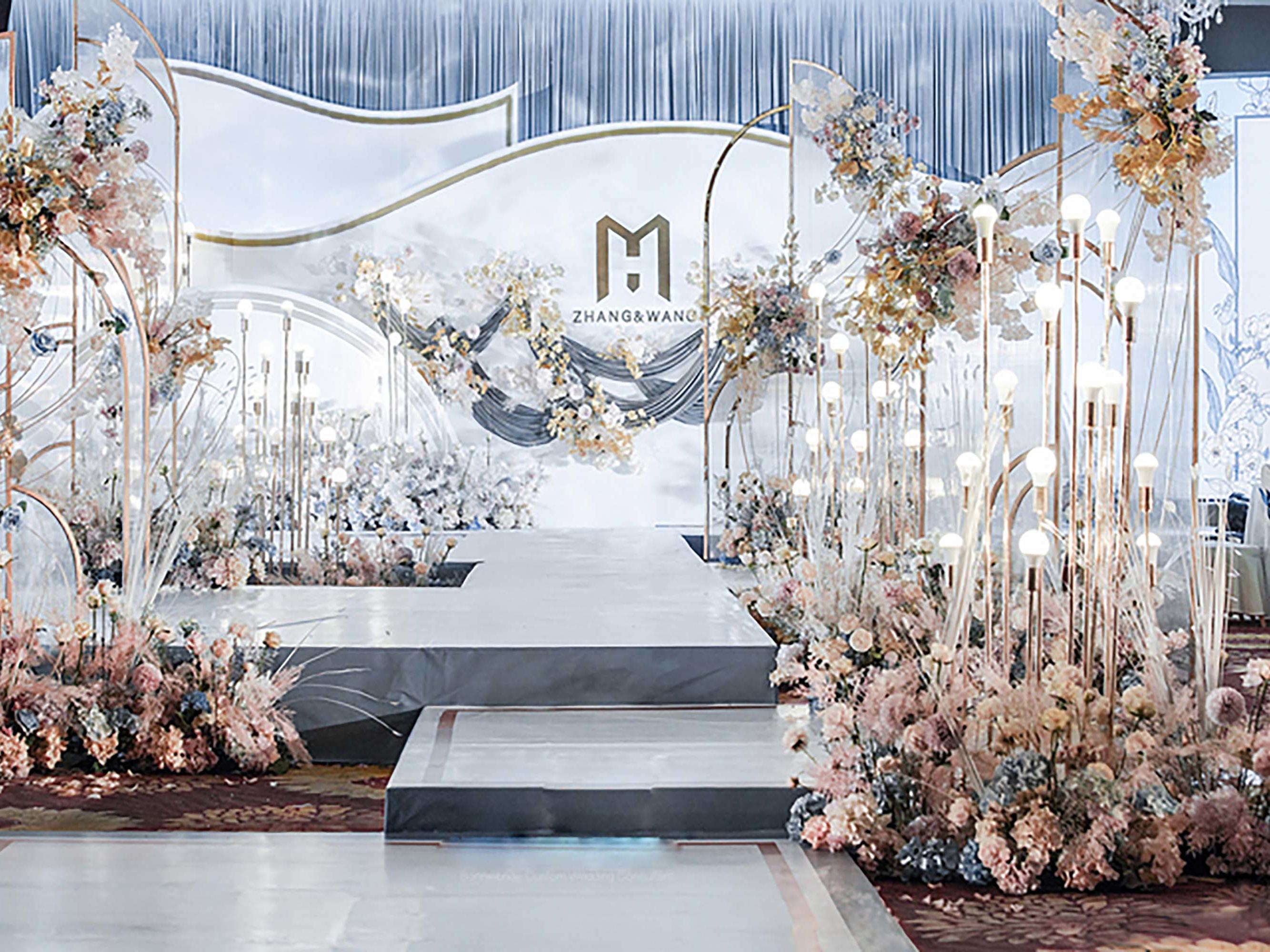 【暖冬钜惠】高雅蓝白 层次质感呈现 气质婚礼