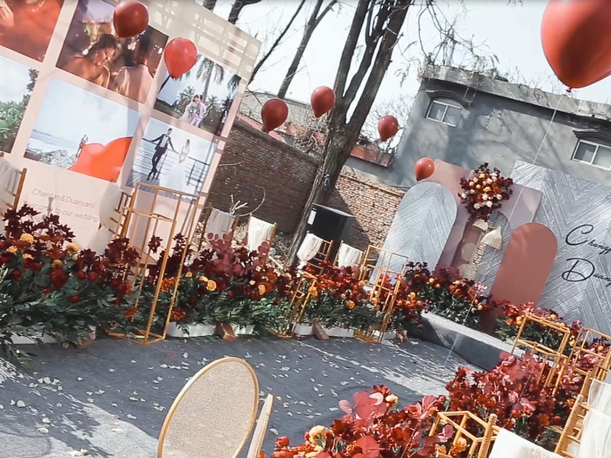 临泉梦幻季婚庆农村户外轻奢婚礼场景套餐