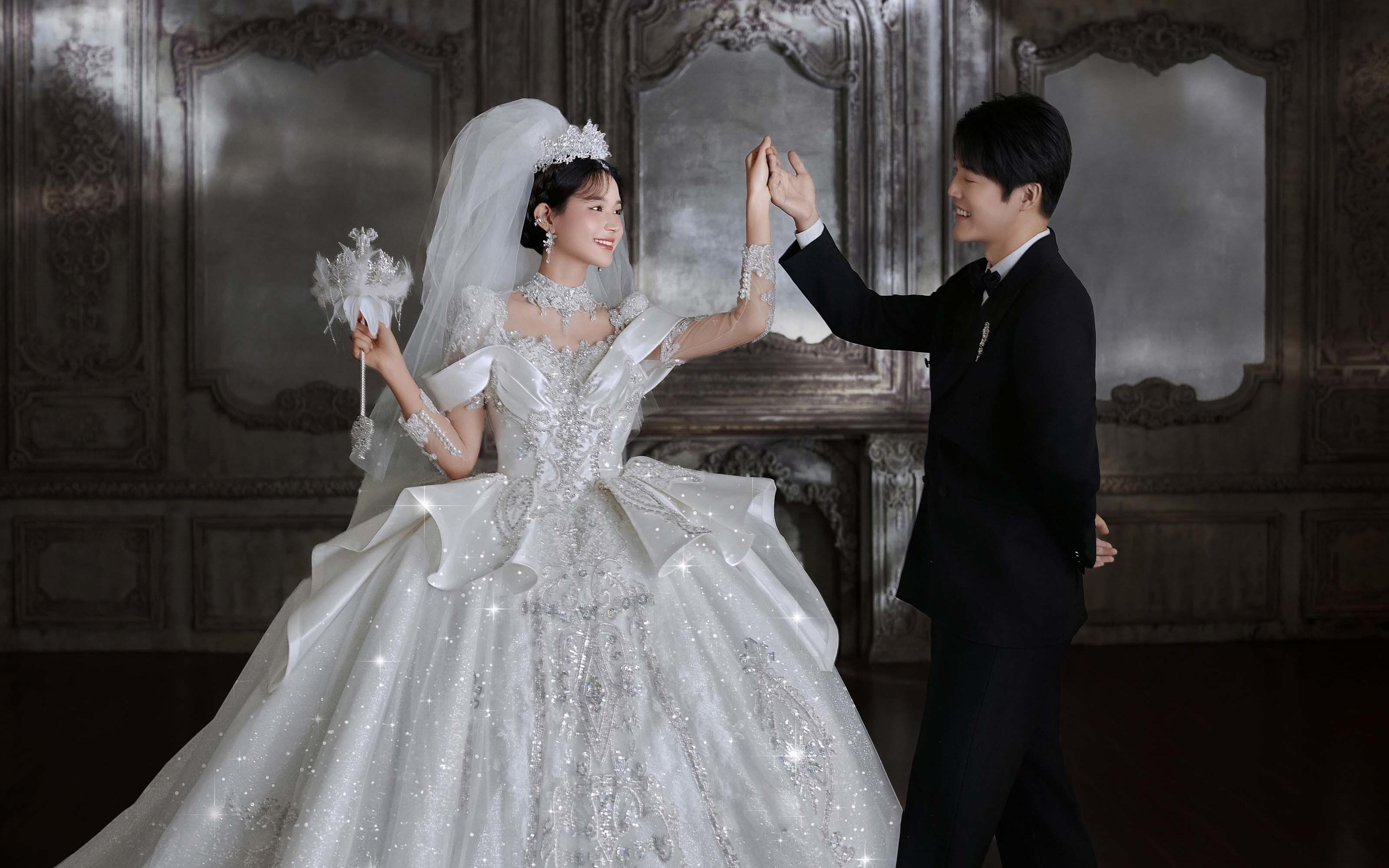 超有仪式感 高级感爆棚的宫廷风婚纱照