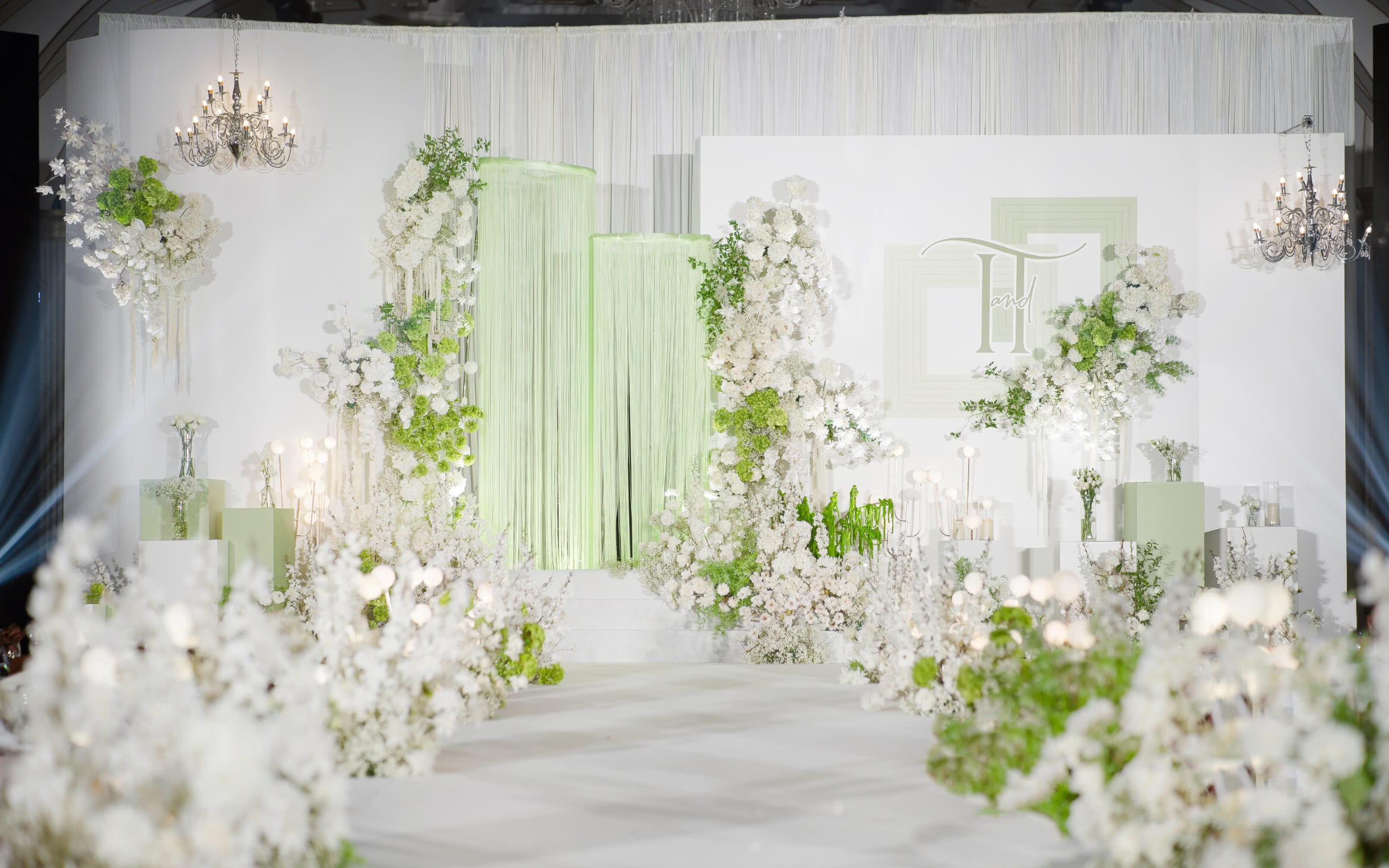 挖到寶了！小眾婚禮美到讓人挪不開眼