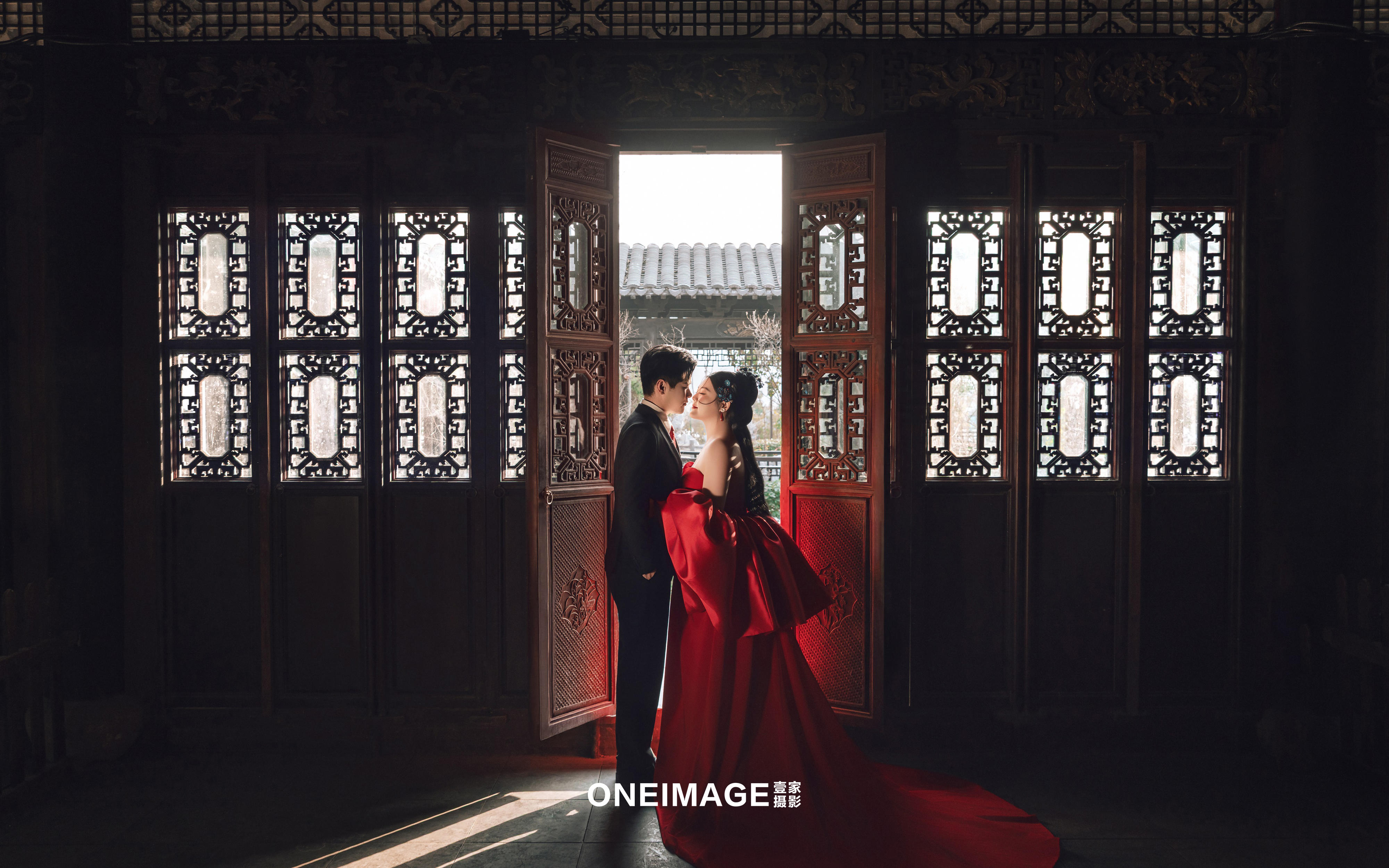 【壹家摄影】东方韵味拉满的新中式婚照啊～