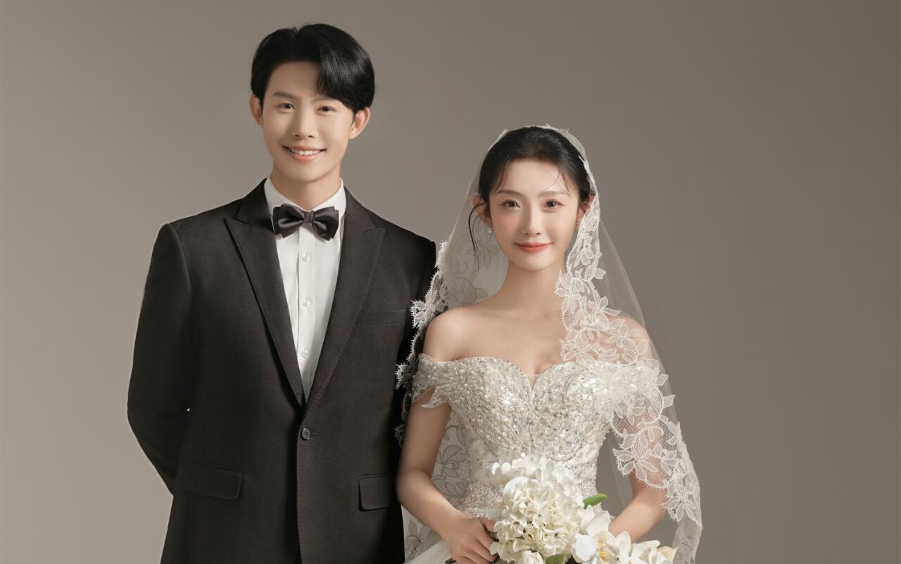 【高級感婚紗照居然能拍出私奔式心動】