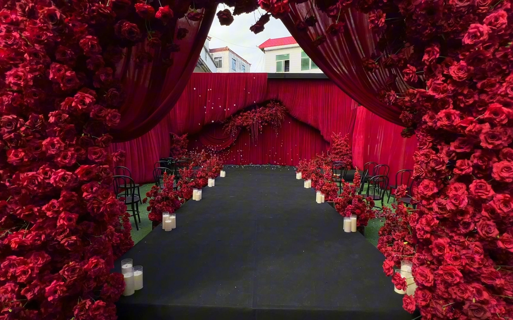 老家戶外紅色婚禮