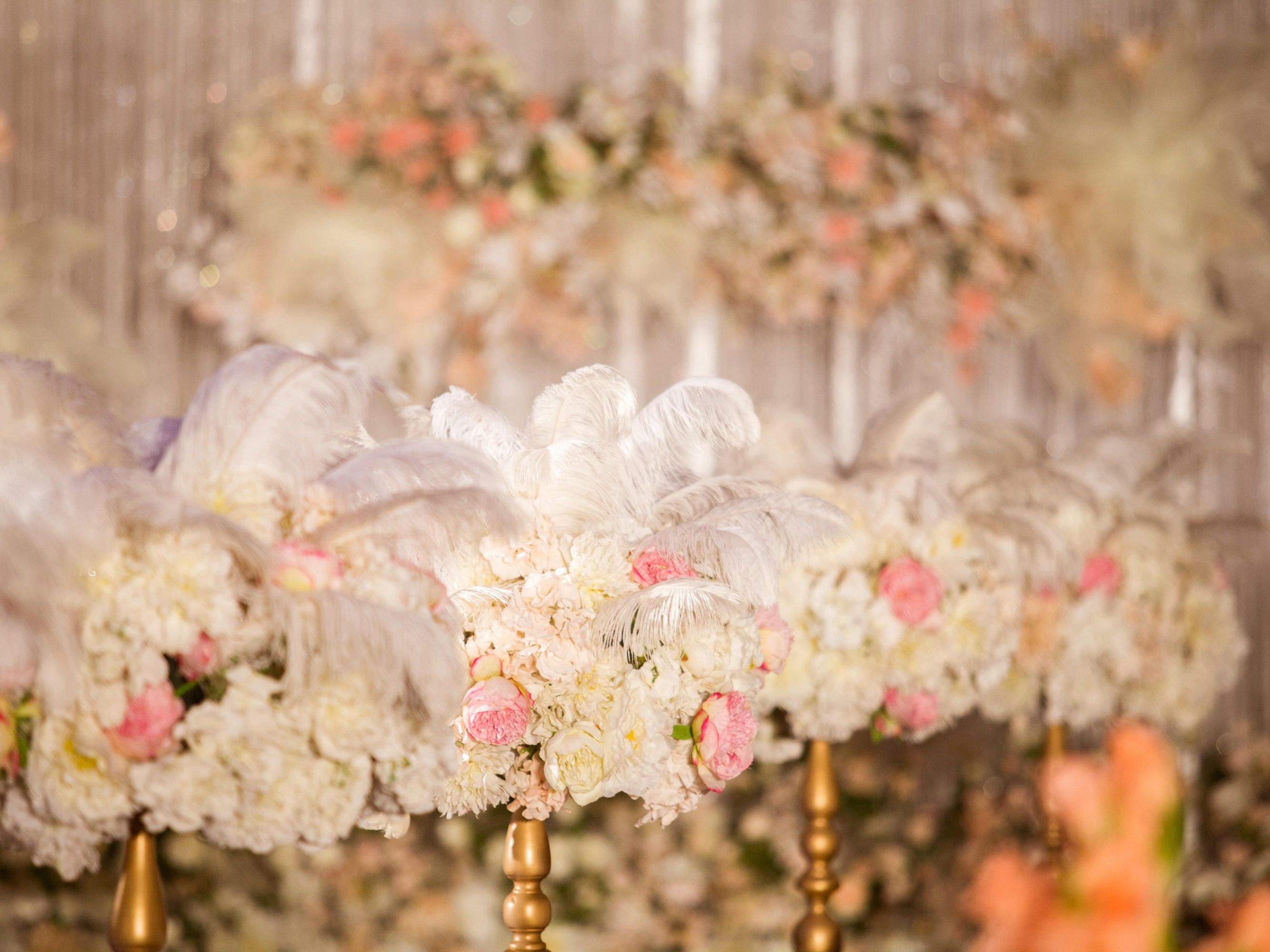 2020年香槟粉清新婚礼