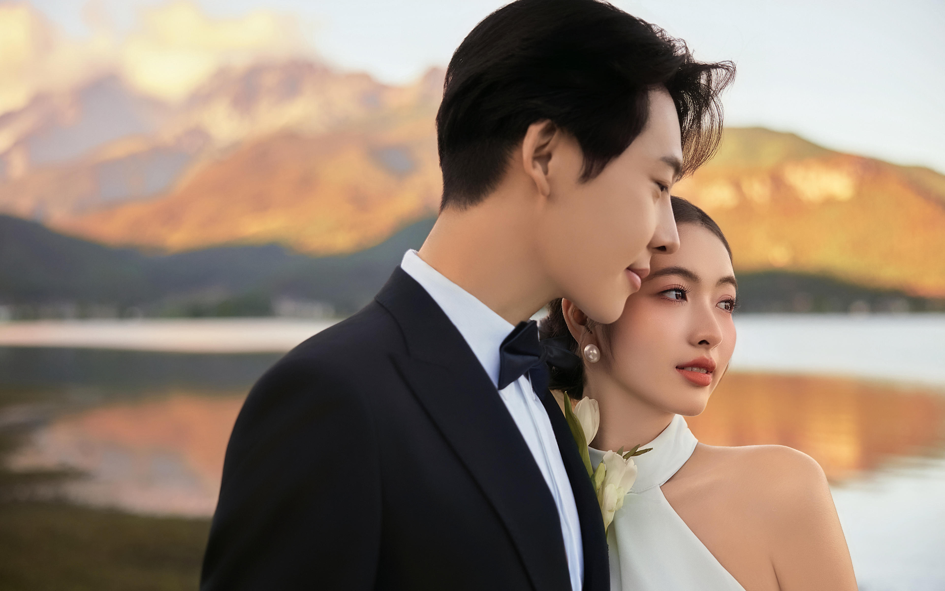 📿在丽江，嫁给日照金山！神山见证的婚纱照太绝了