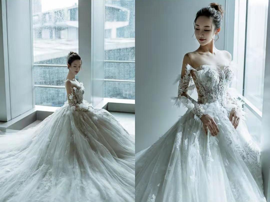 【首席老师跟妆档期】＋婚礼当天一站式服务！