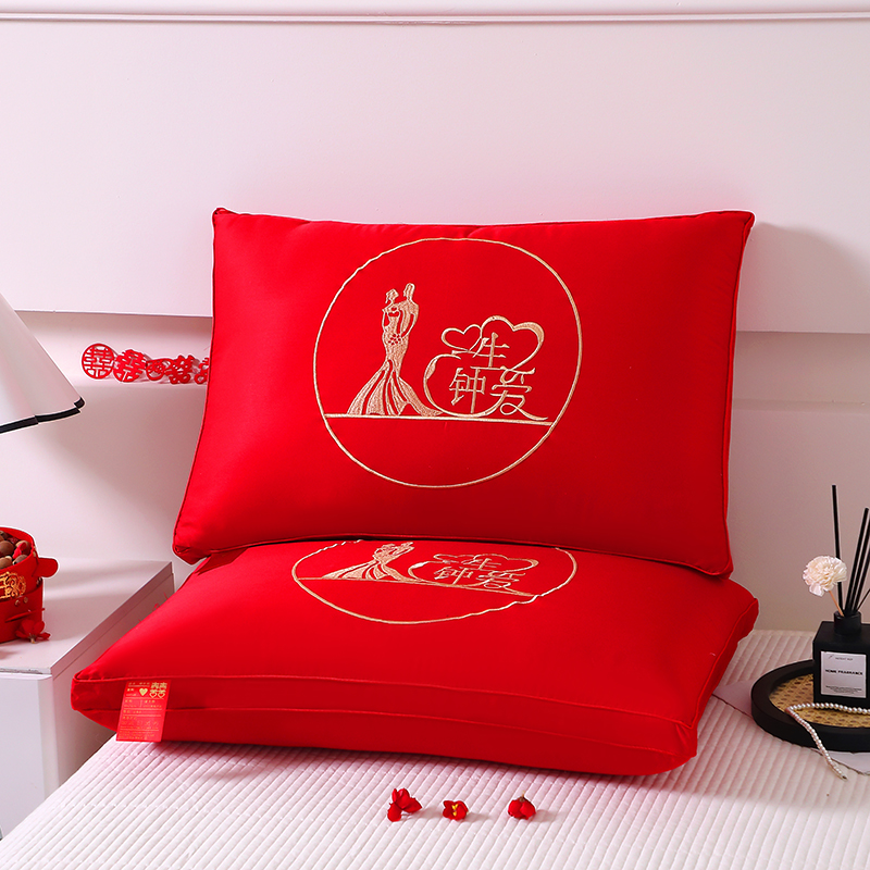 新款大红枕头婚庆枕芯