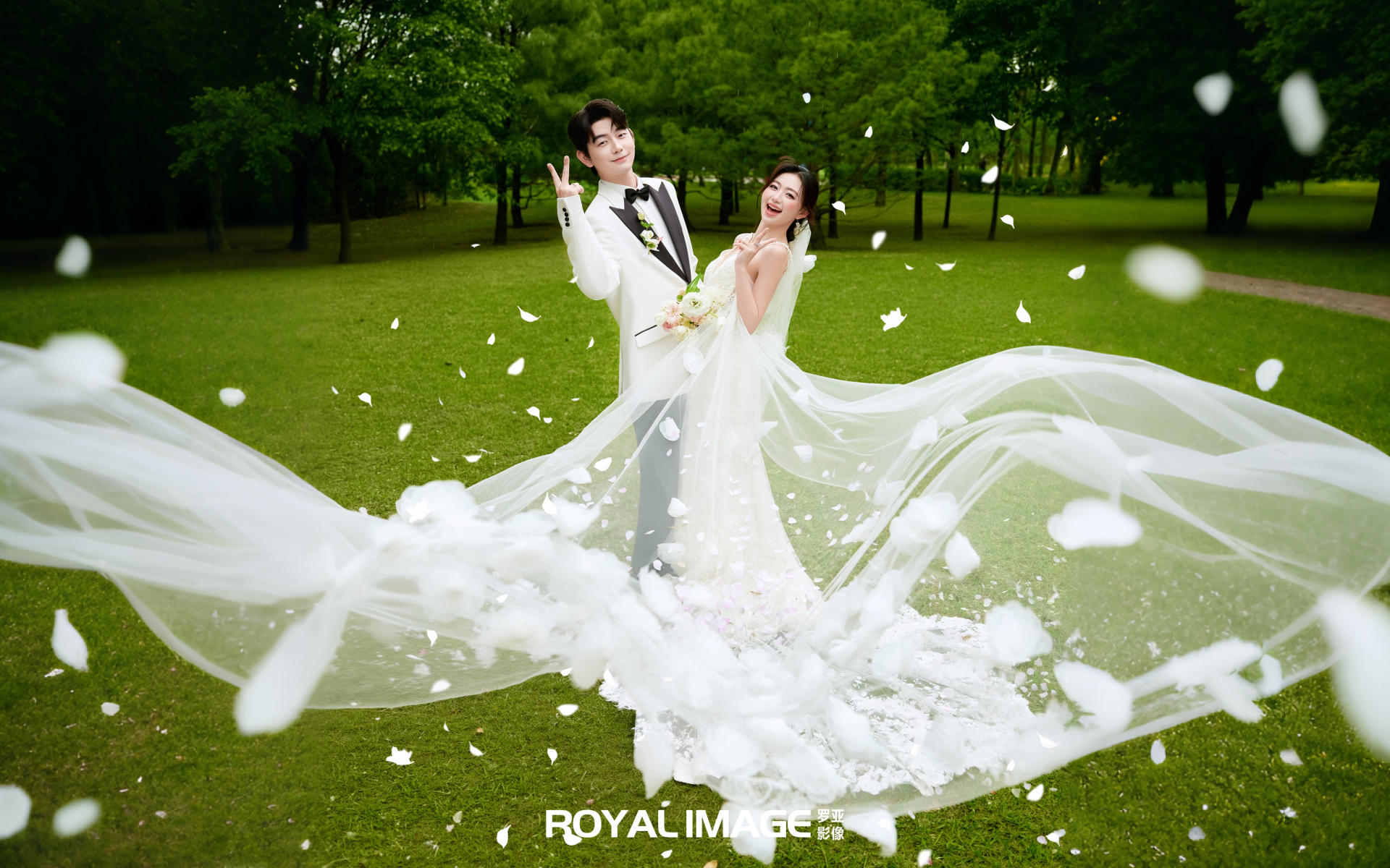 草坪森系♡婚礼仪式感🍃有生命力的婚纱照