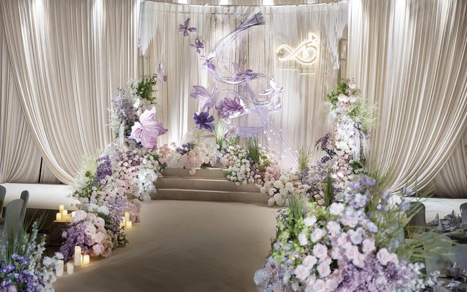 紫白交織，浪漫滿盈的婚禮