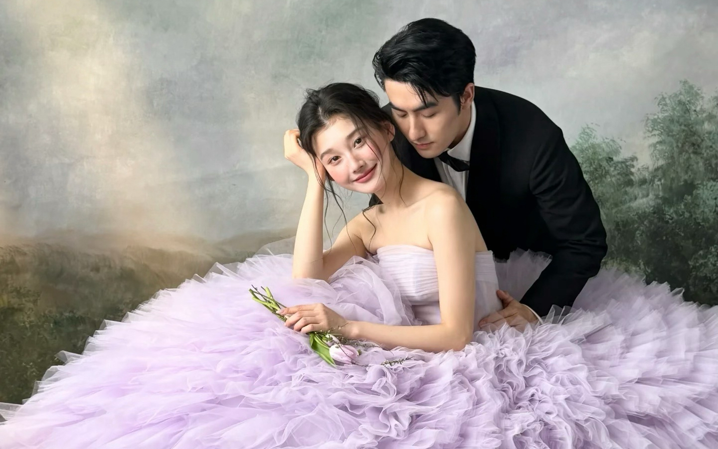 梦中情纱来啦✨申请看一下大家的婚纱照💜