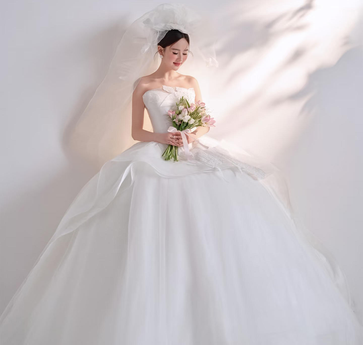 【优格】美出圈的光影主纱婚纱照！甜蜜高级好浪漫