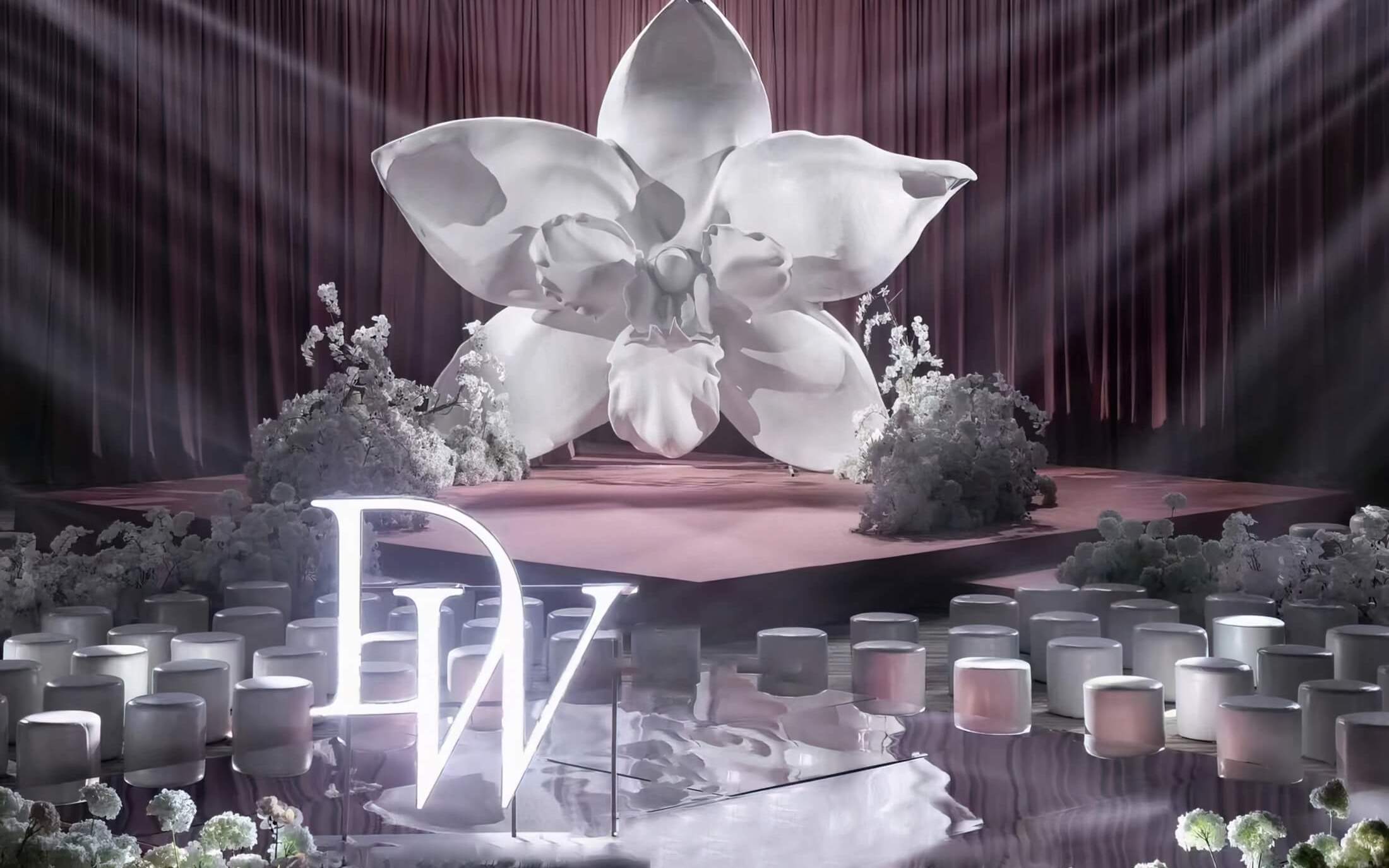 【金典幸?！俊簃iumiu風浪漫少女心婚禮』