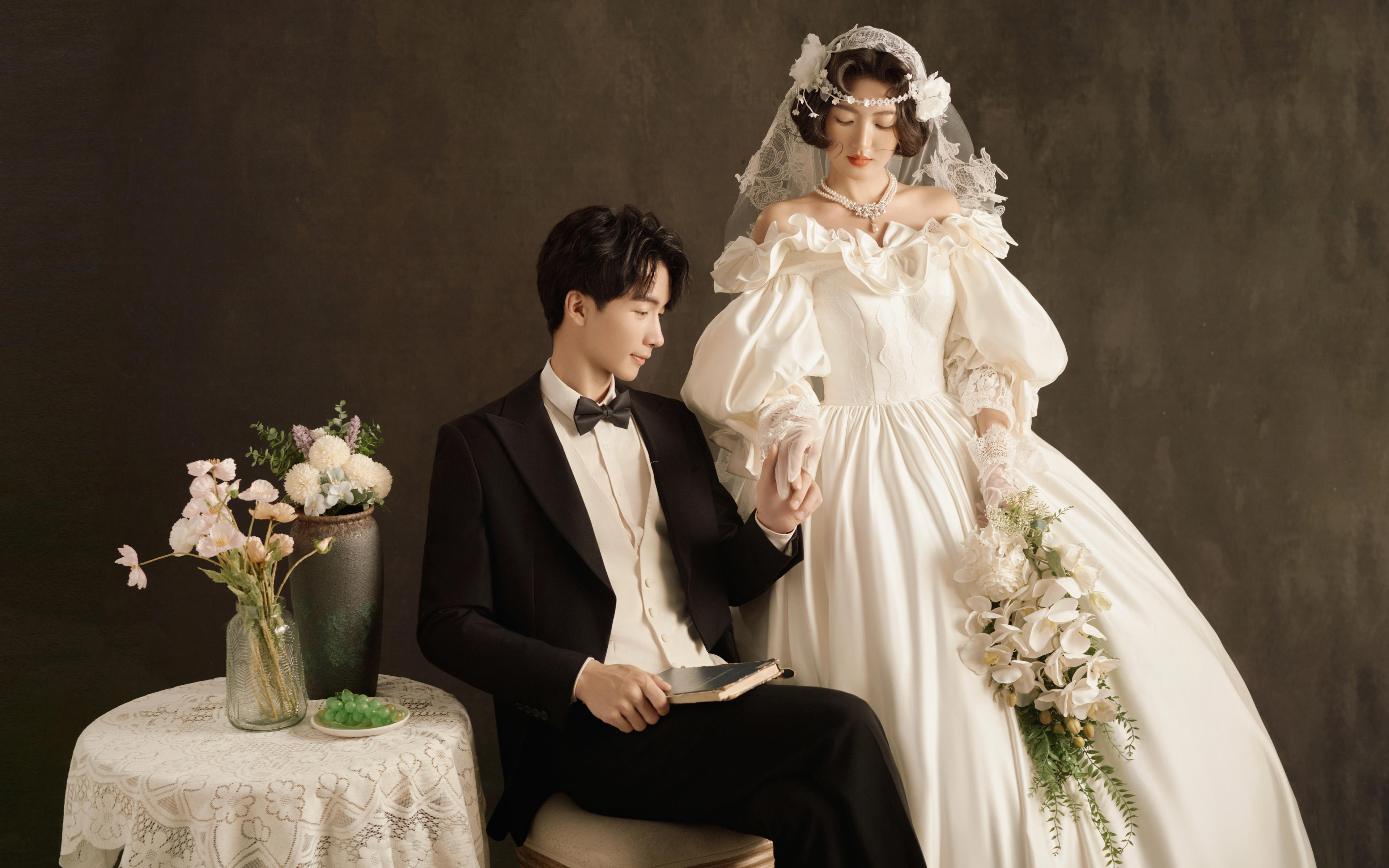 美到發(fā)光??高級(jí)的法式油畫婚紗照太絕啦