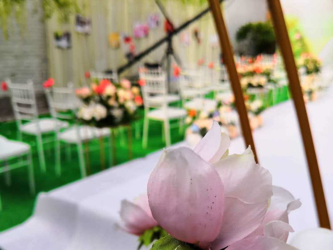 执爱创意婚典--庭院小清新婚礼