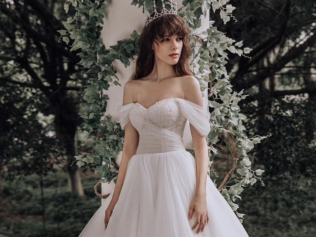 【人气超值奢华套餐】主纱+出门纱/秀禾+敬酒服