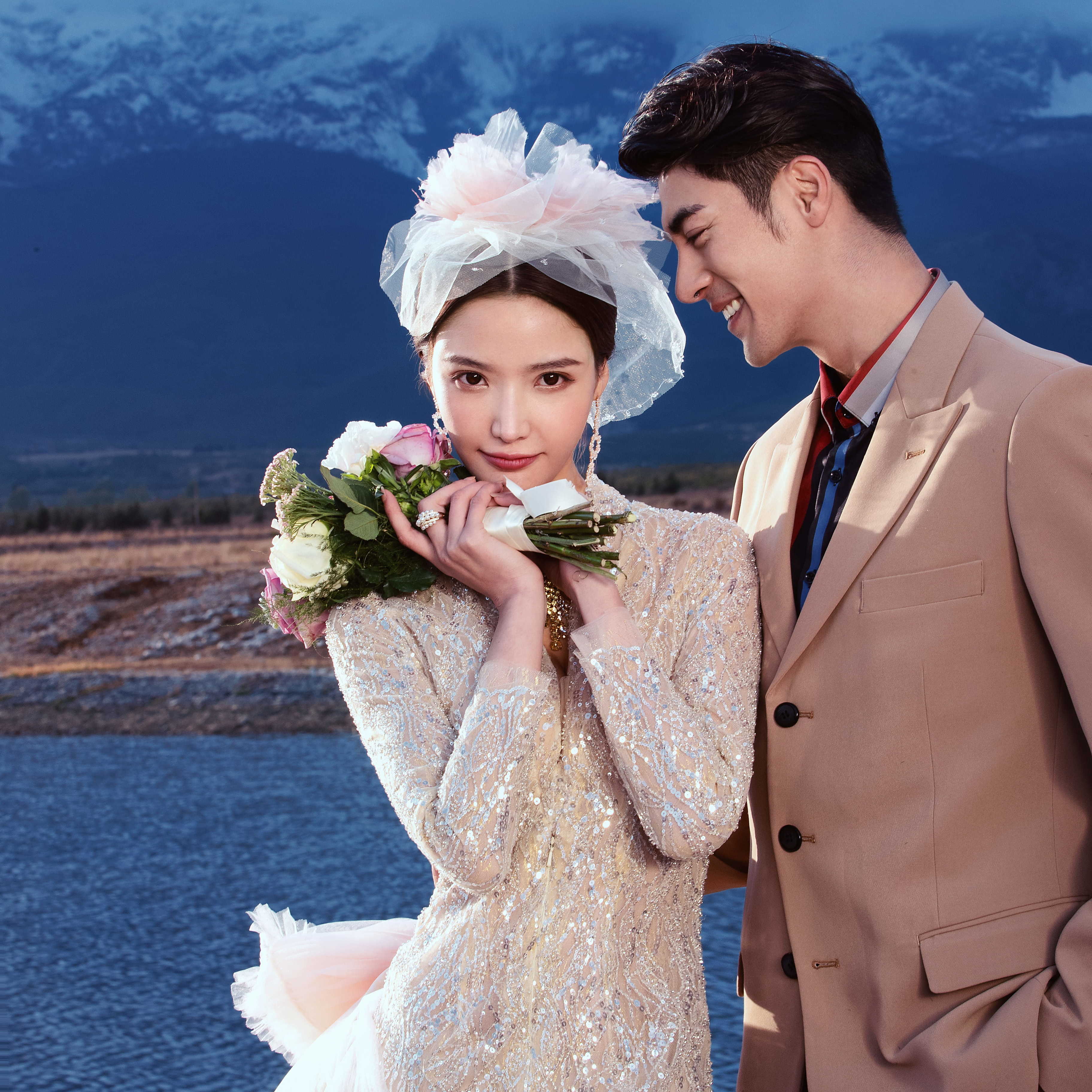 【城市旅拍】婚纱照12造12服+私人定制专属