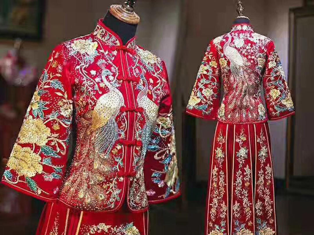 全店任选4套【婚纱、礼服、秀禾服、伴娘服】