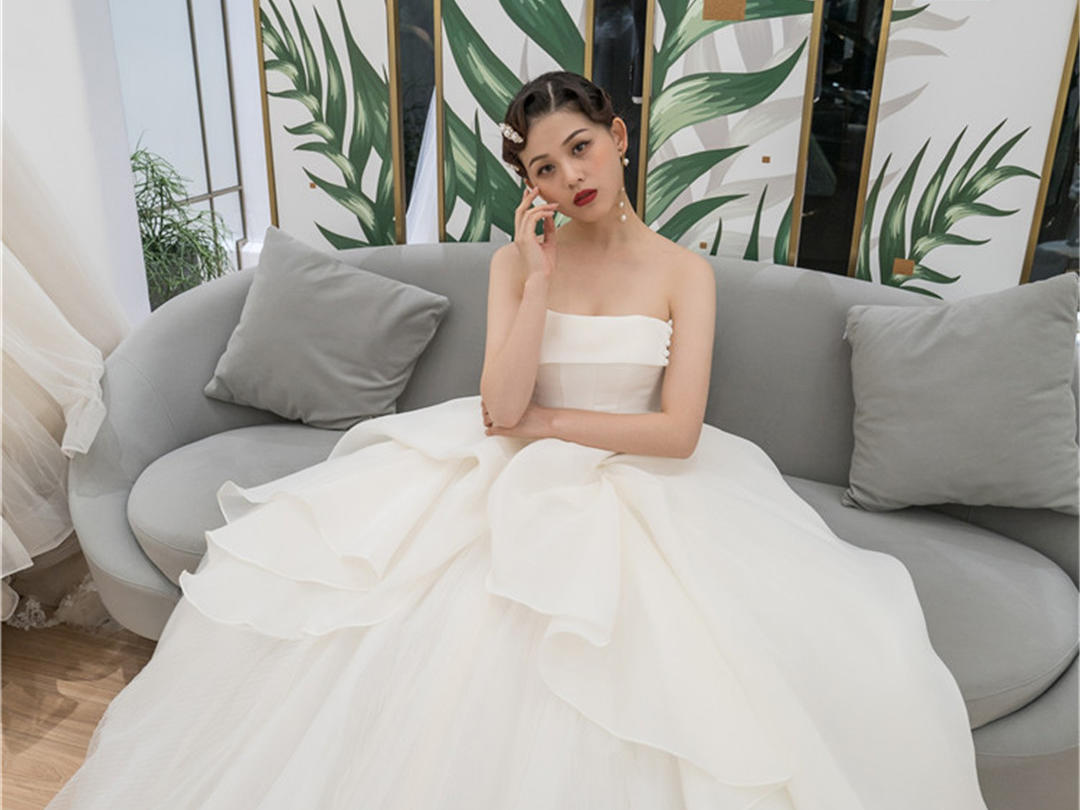 【超值租赁】尊享婚纱裙褂礼服租赁套餐A