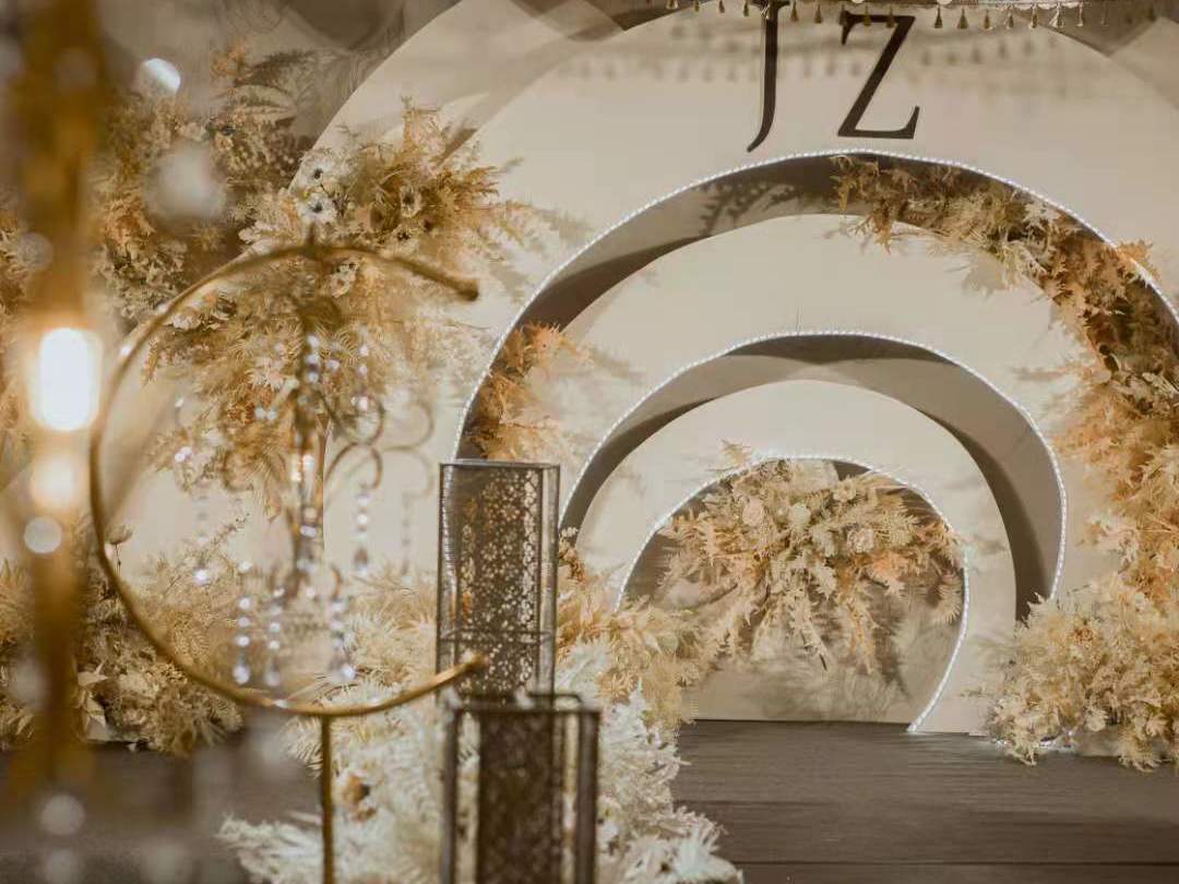 轻奢香槟色沭阳大酒店一楼