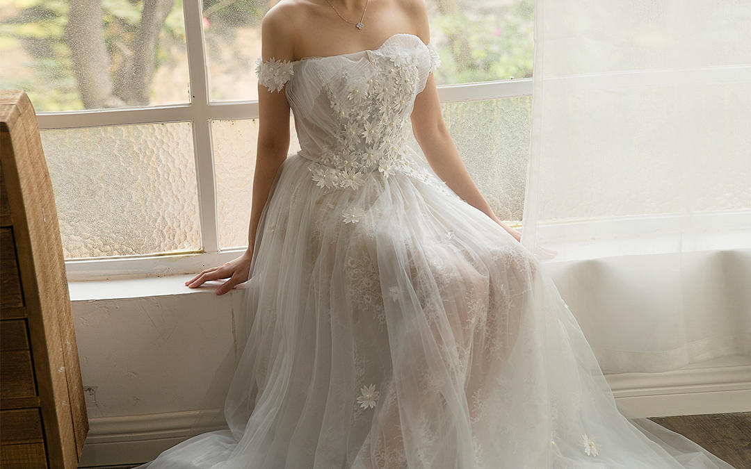 【亲爱的安】blue雾霾蓝手作婚纱