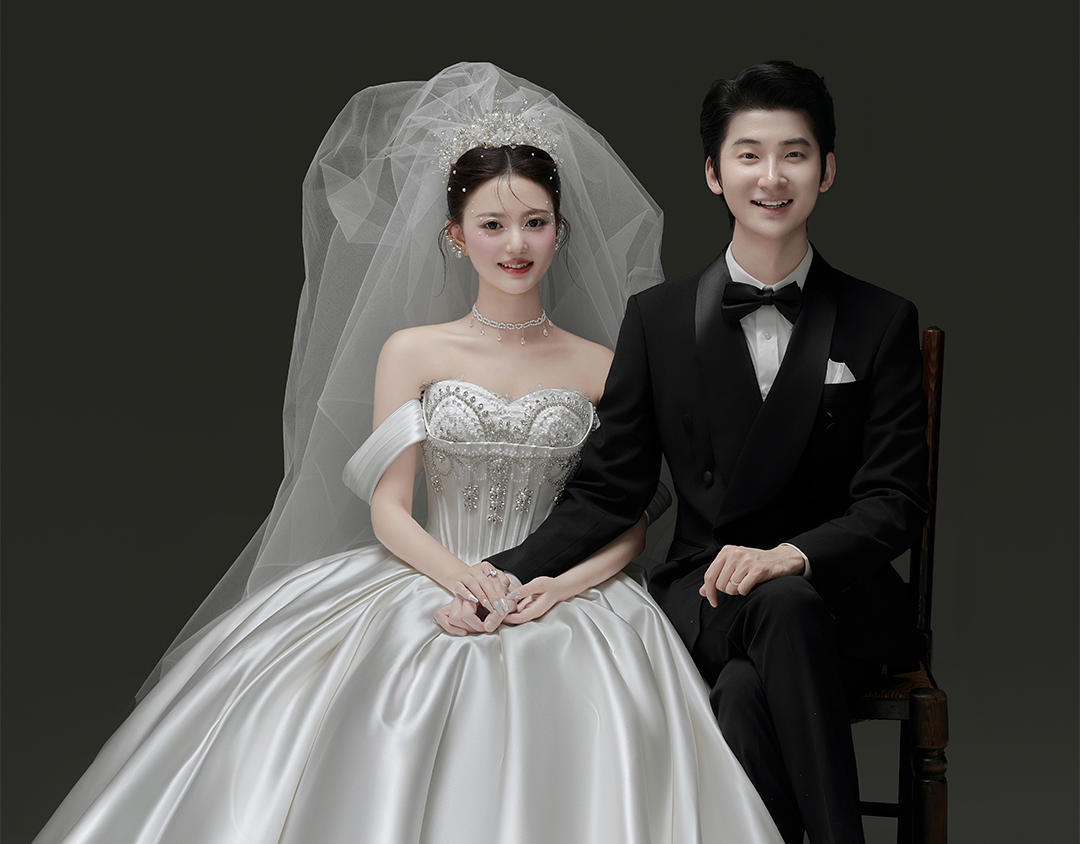 好爱黑底极简主纱婚纱照🖤实在是太甜啦！