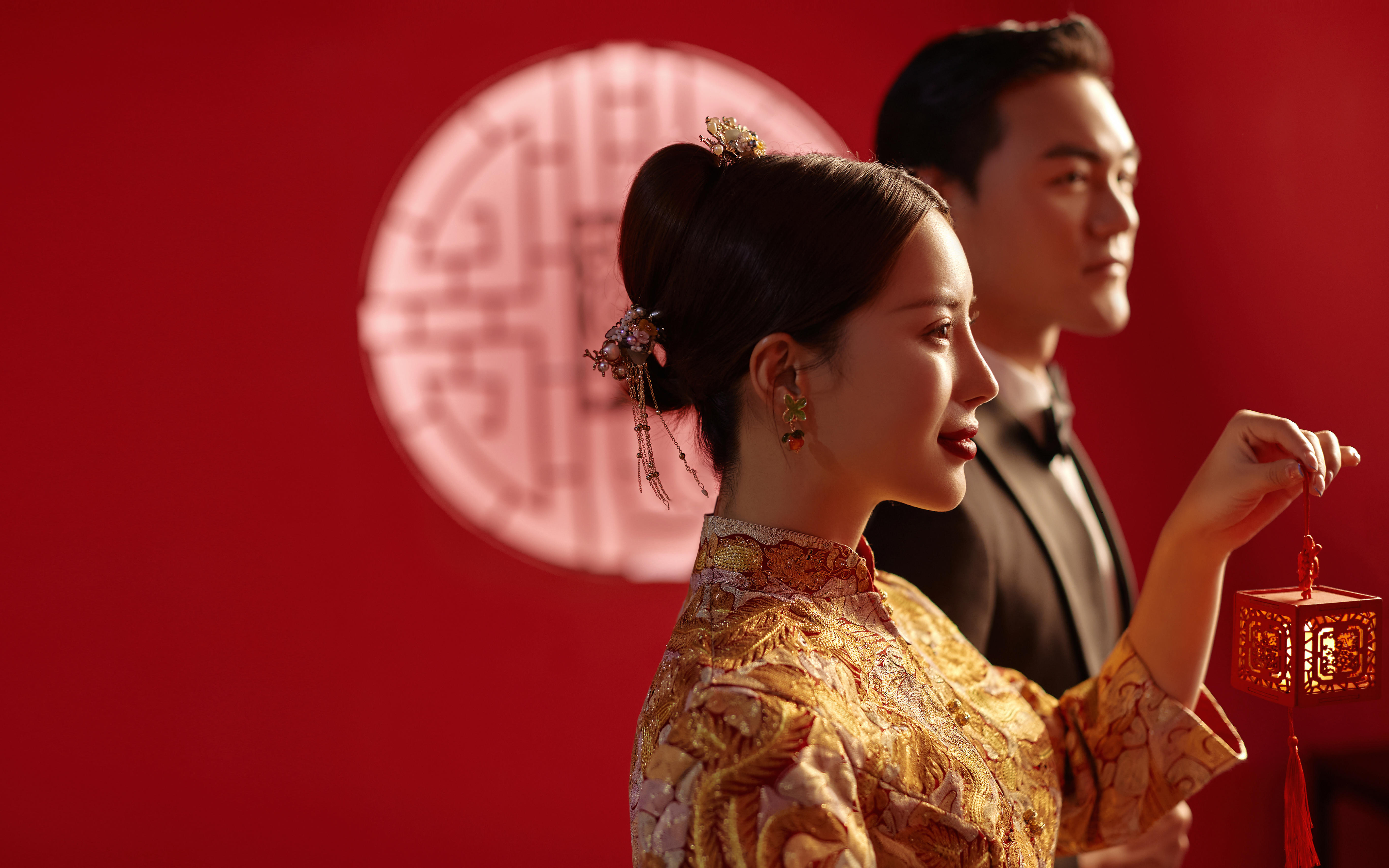 官宣吧!就用室内喜嫁秀禾婚纱照~逆天好看