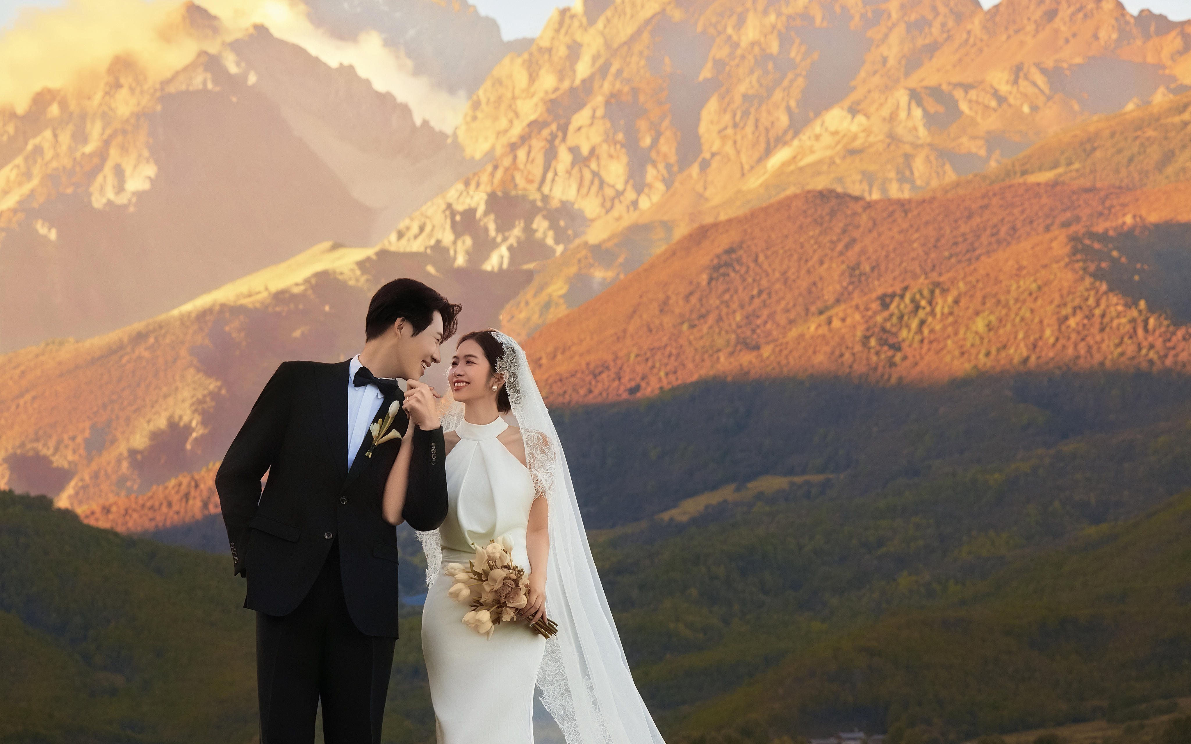 🌄 雪山为盟｜日照金山婚纱照