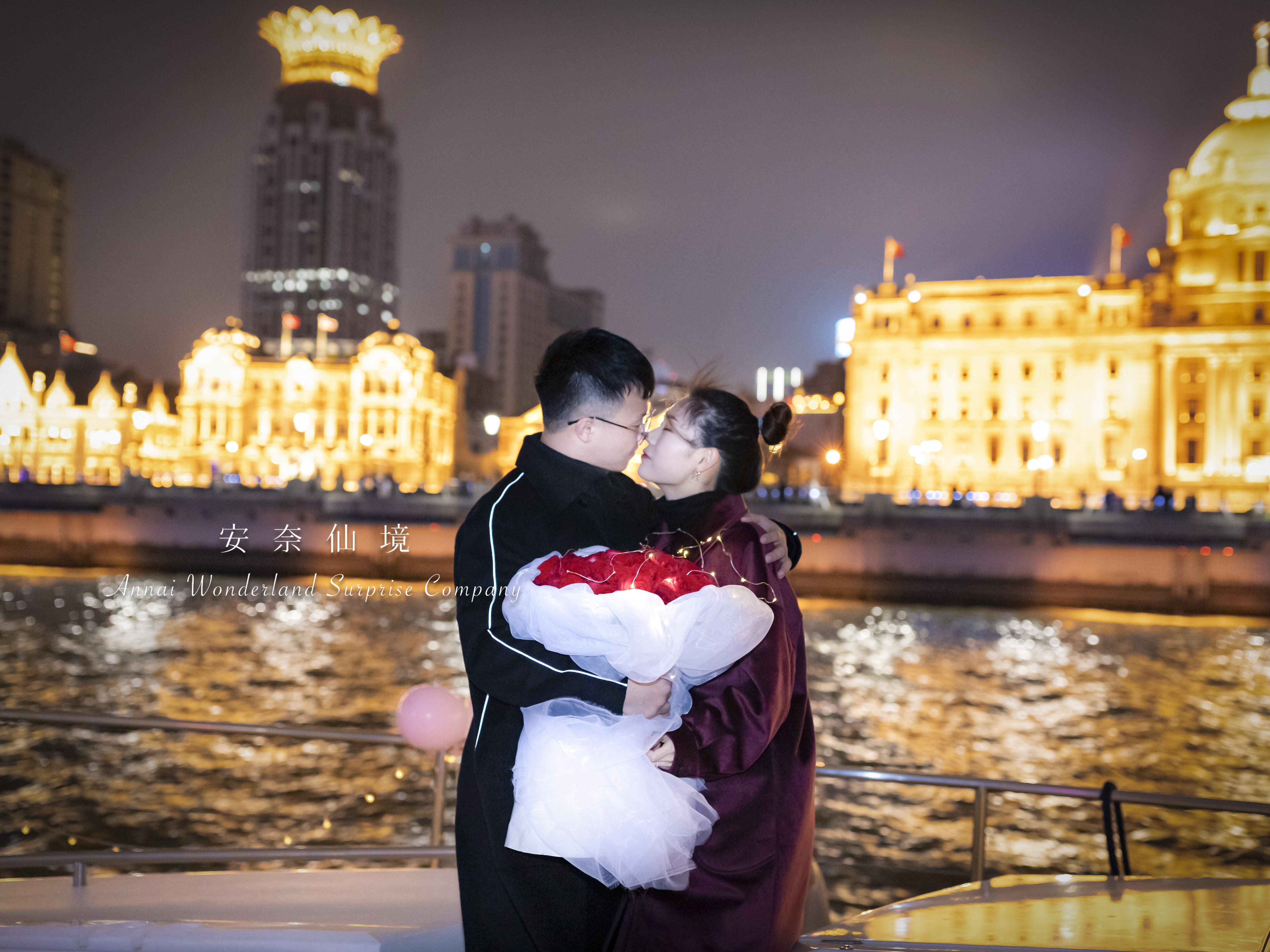 【游艇·超值体验】感动精选游艇求婚套餐