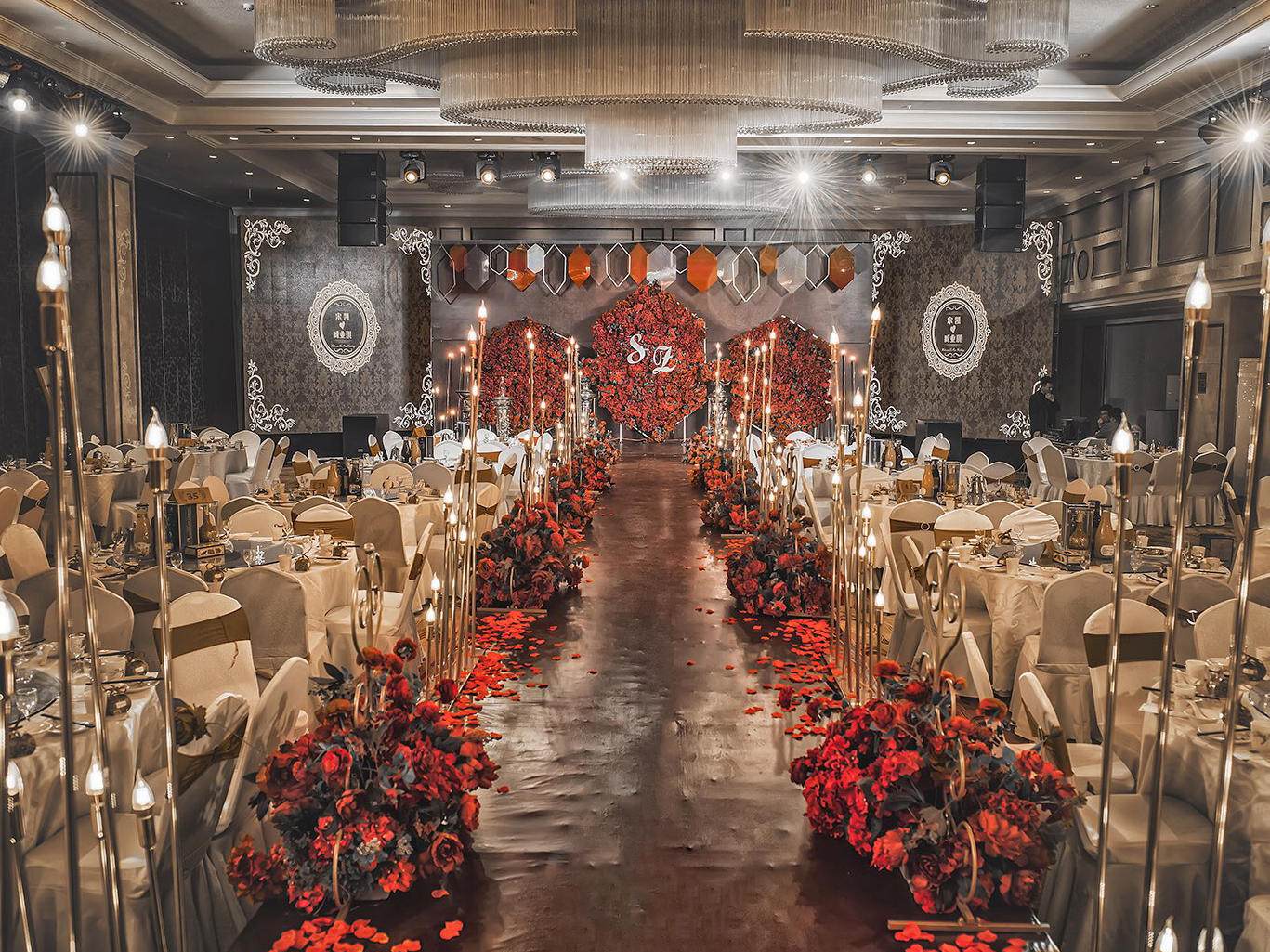 韩式轻奢大气婚红黑色系现场